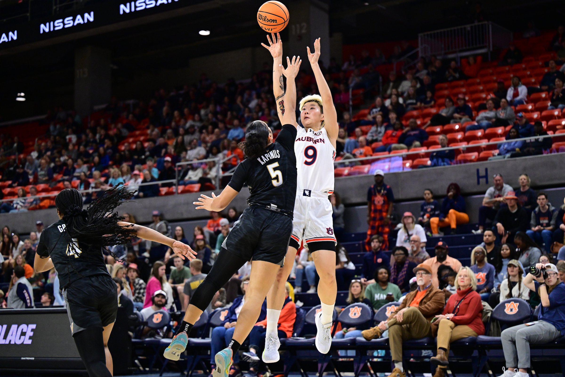  征戰(zhàn)NCAA！鄧雨婷：不太喜歡被稱為“李夢接班人” 未來想進WNBA