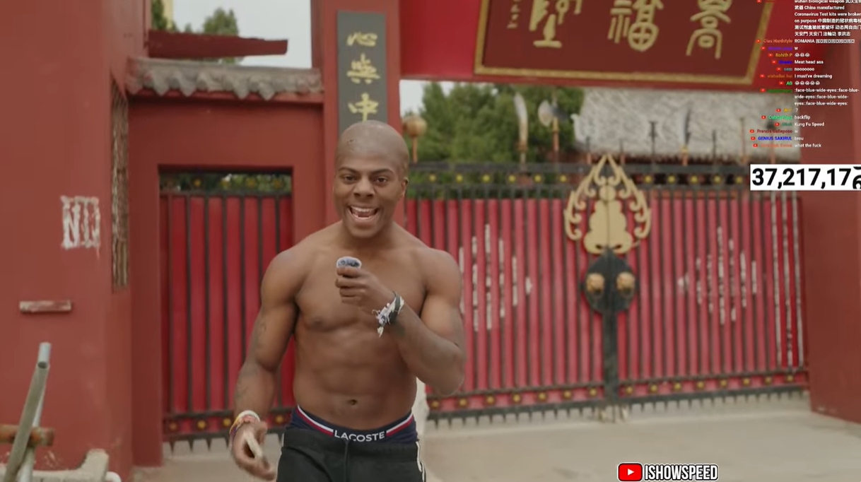  光頭造型！Speed中國(guó)行來(lái)到鄭州少林寺，上香拜佛學(xué)功夫