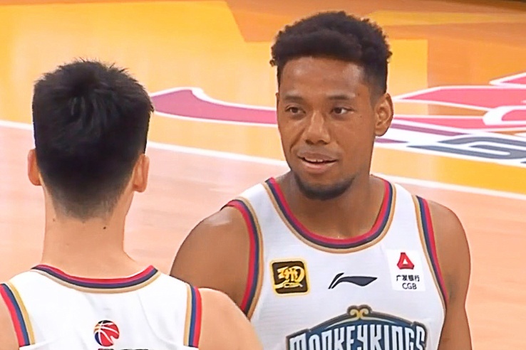  手感不錯！祝銘震半場6中4&3記三分拿下11分4籃板