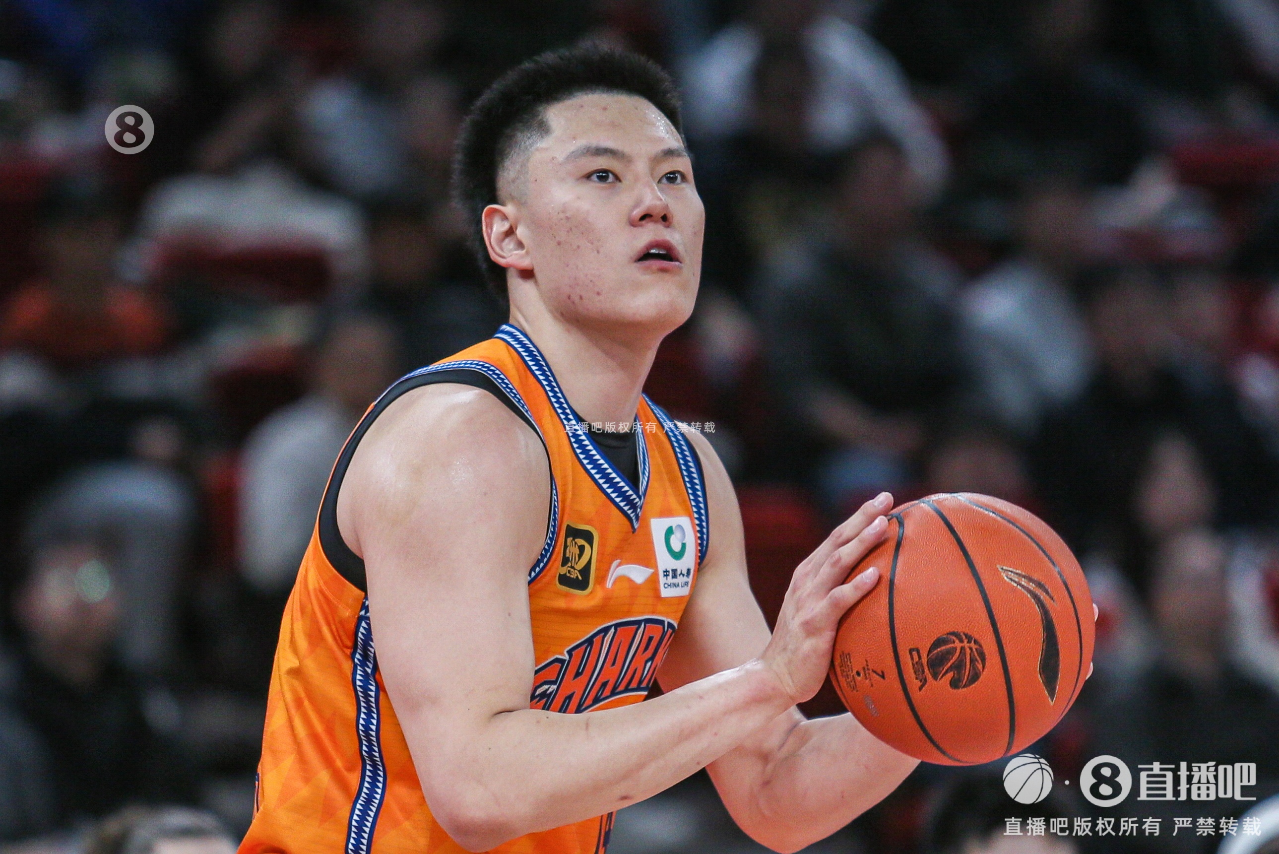  打得還可以！李弘權(quán)12中7&4記三分拿下18分6板1助3斷